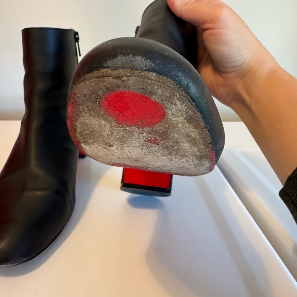 Christian Louboutin booties - Picture 4 of 14